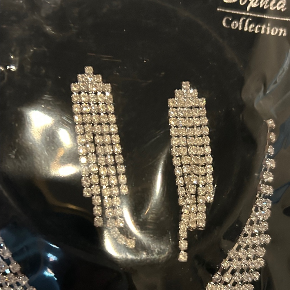 Silver Jewelry Set - Picture 4 of 5